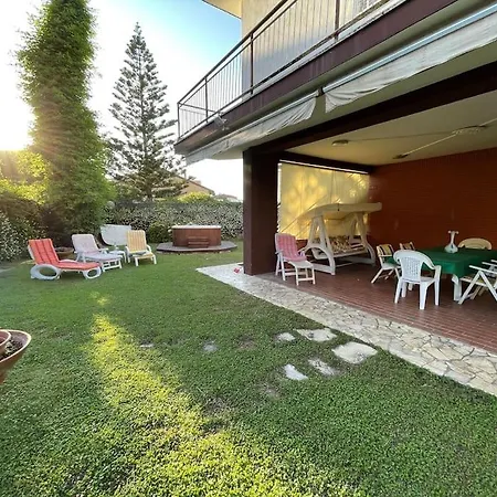 Villa Serena - Giardino E Jacuzzi Privato *
