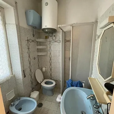 Serena - Giardino E Jacuzzi Privato